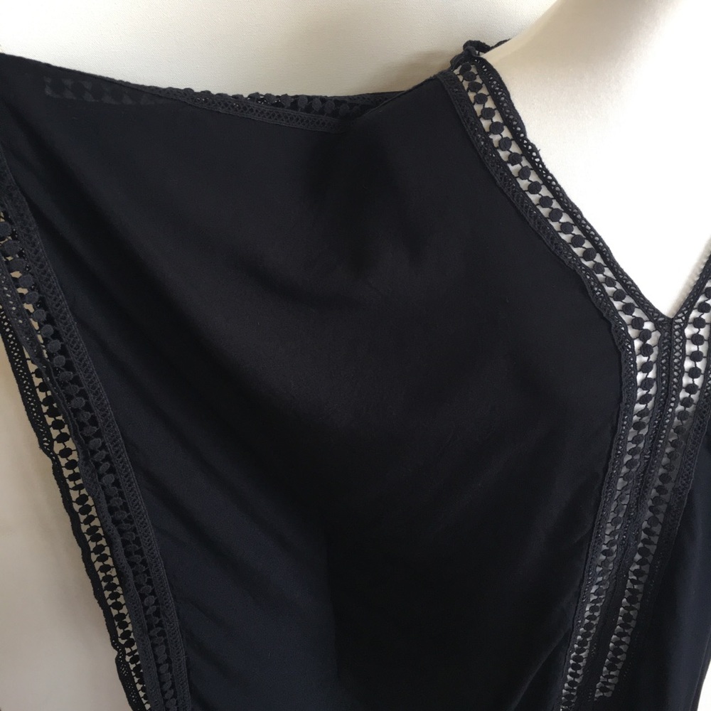 SOLD Tommy Bahama Black Tunic Beach Coverup - Picture 5 of 8